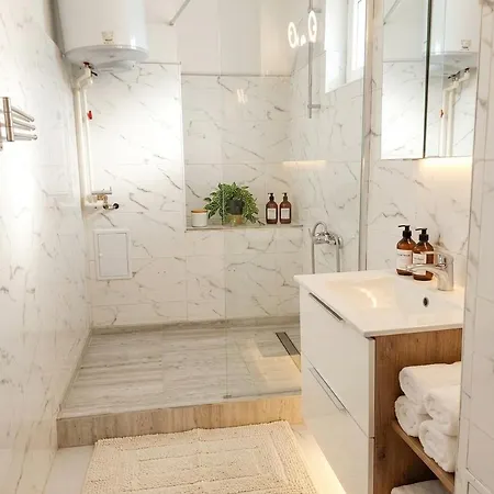 New Luxury Ultra Flat At Unirii Square Apartamento
