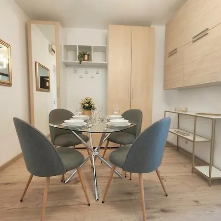New Luxury Ultra Flat At Unirii Square * בוקרשט
